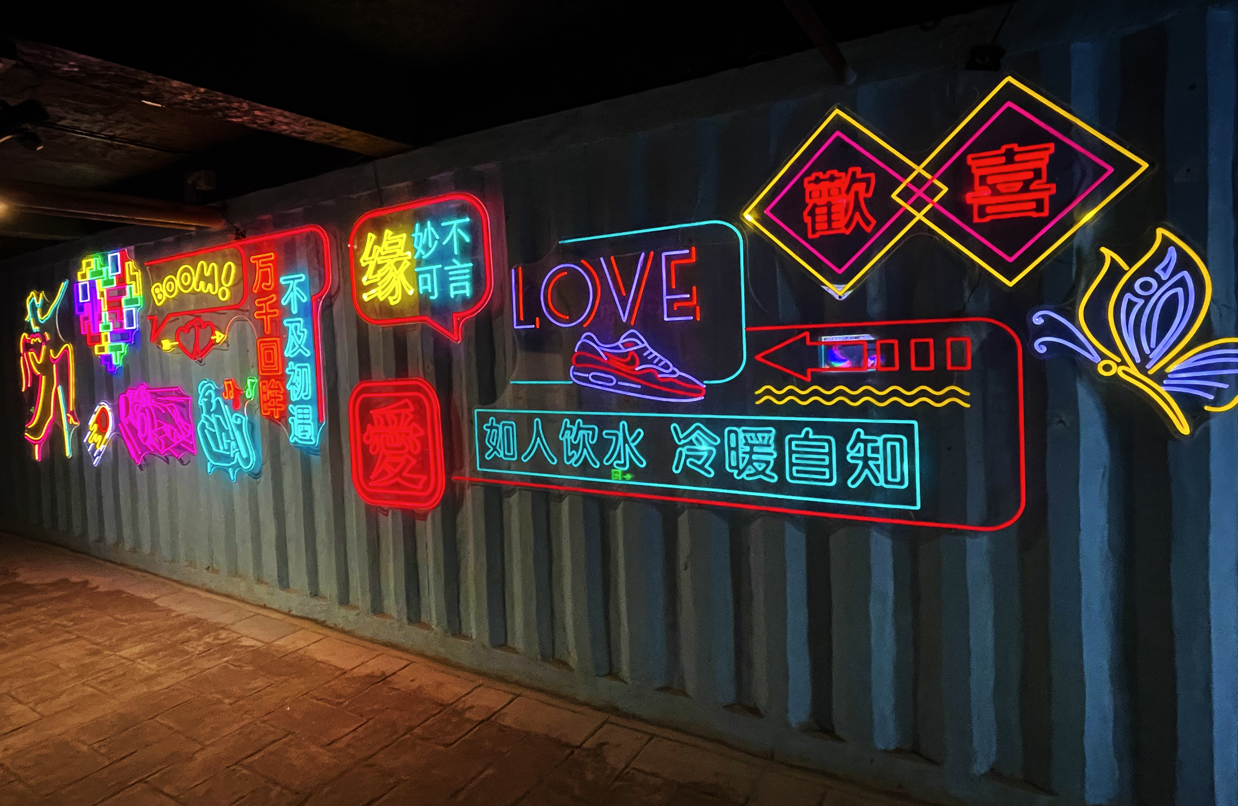 0c5ccdbfbd295ed38e35e6cc9d2418c.jpg 0c5ccdbfbd295ed38e35e6cc9d2418c.jpg